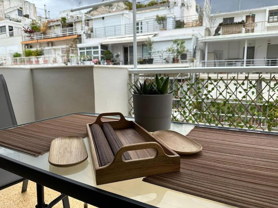 Lecabetus Penthouse Apartment *